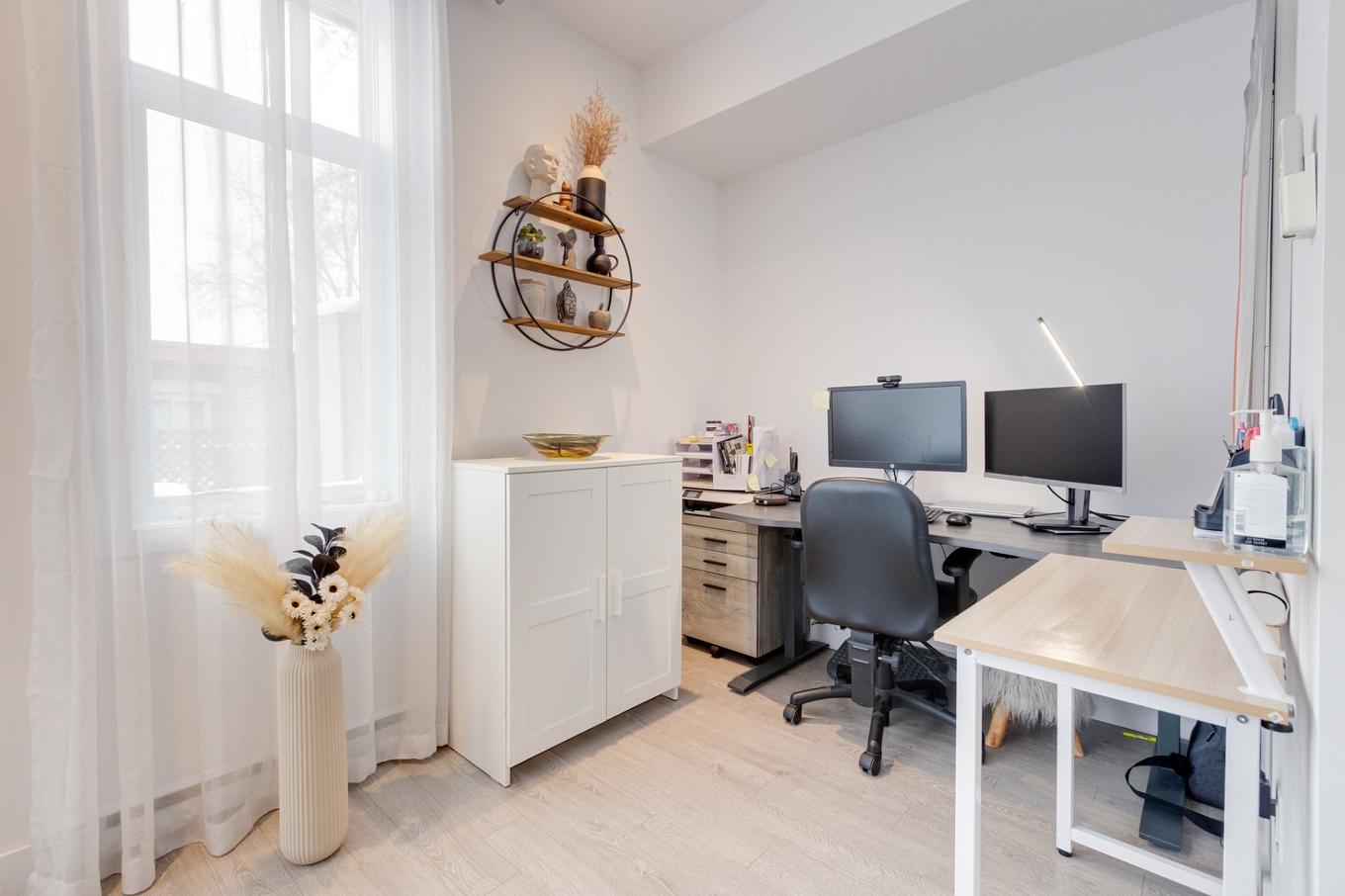 Bureau - 215-3685 Rue Fleury E., Montréal (Montréal-Nord), QC - Indoor Photo Showing Office