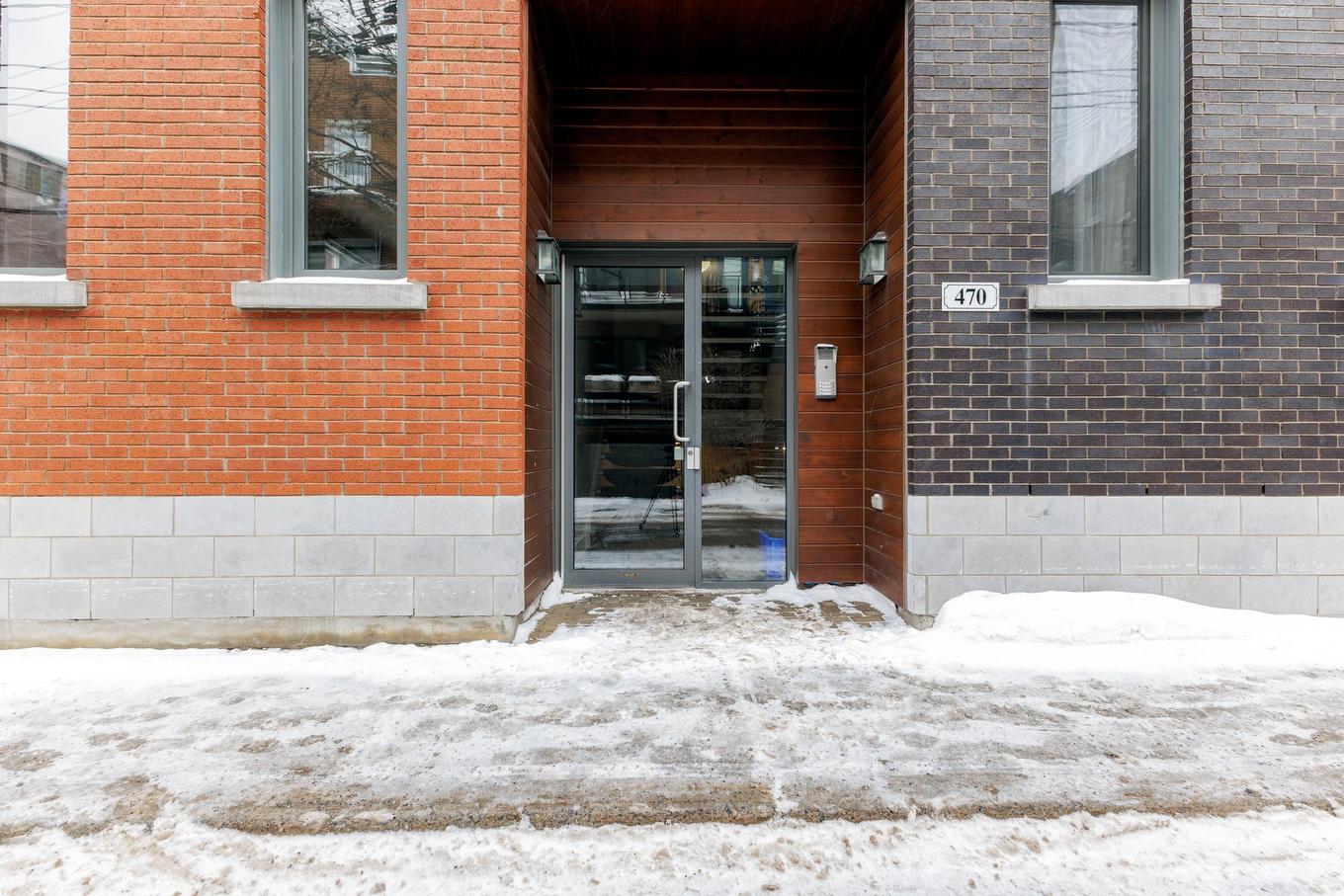 Frontage - 202-202 - 470 Rue Garneau, Montréal (Le Plateau-Mont-Royal), QC - Outdoor With Exterior