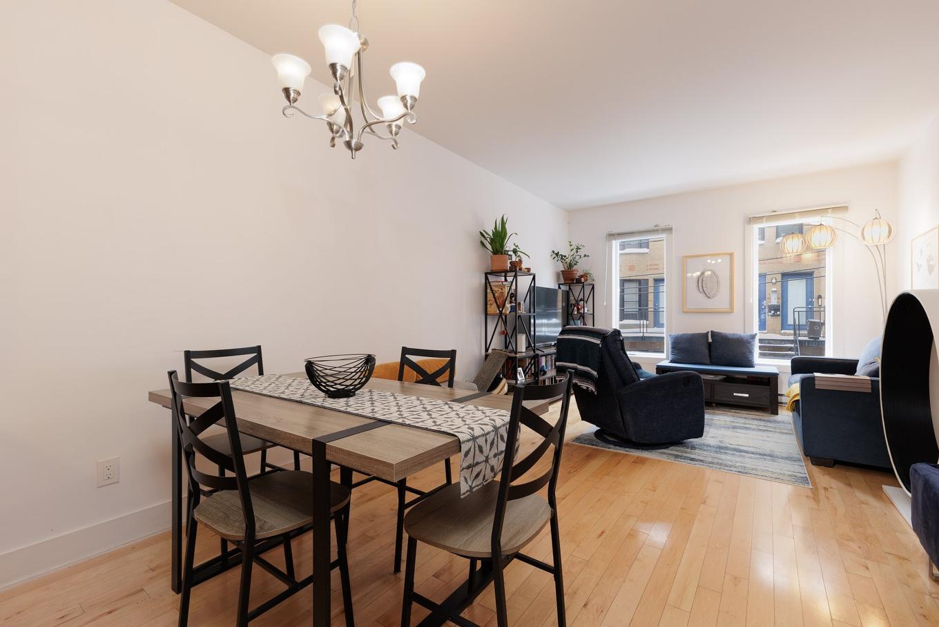 Dining room - 202-202 - 470 Rue Garneau, Montréal (Le Plateau-Mont-Royal), QC - Indoor Photo Showing Dining Room