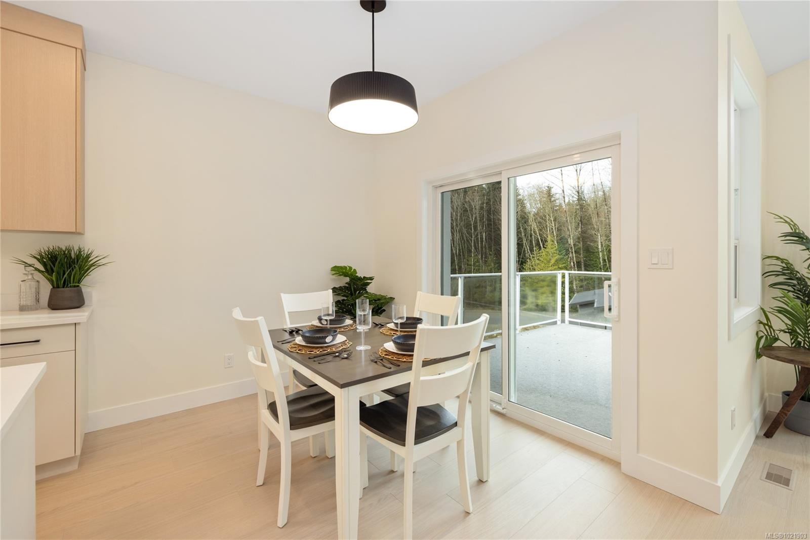 7146 Elkridge Rd, Lake Cowichan, BC