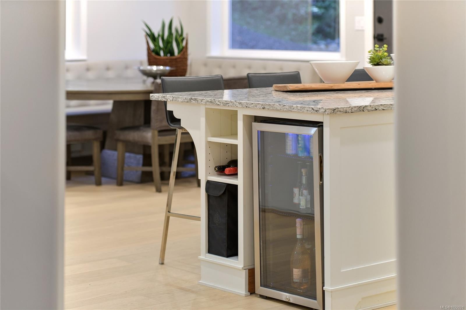 1238 Bluebell Pl, North Saanich, BC