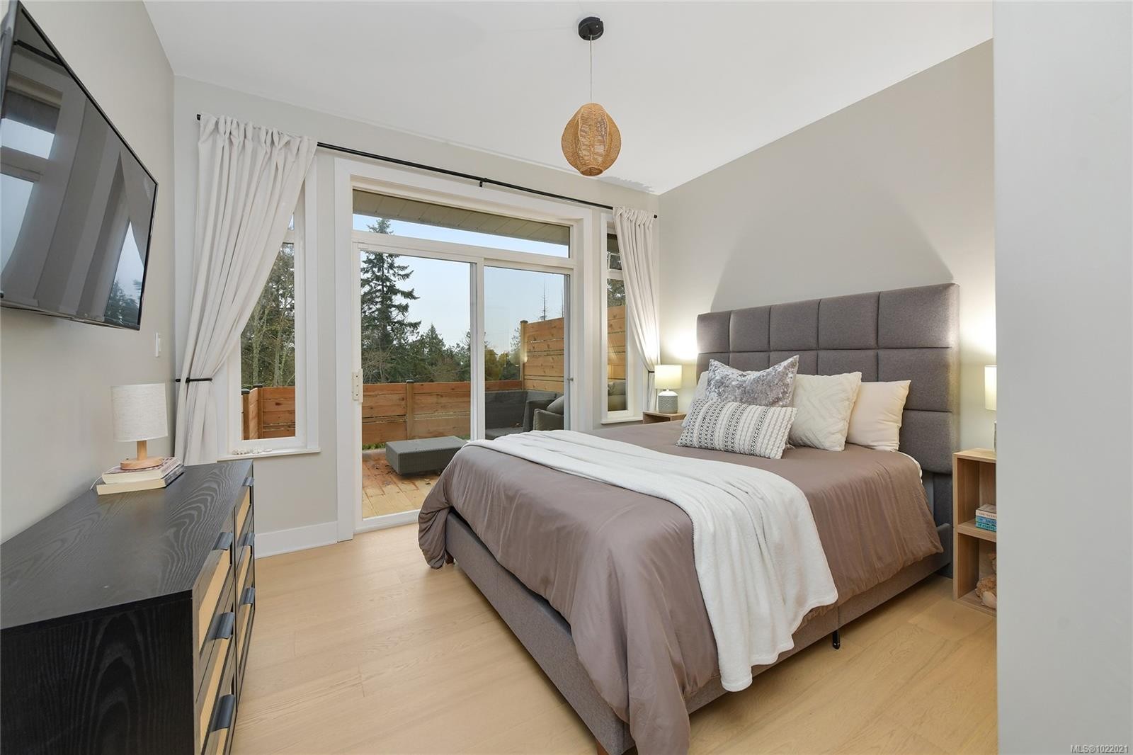 1238 Bluebell Pl, North Saanich, BC