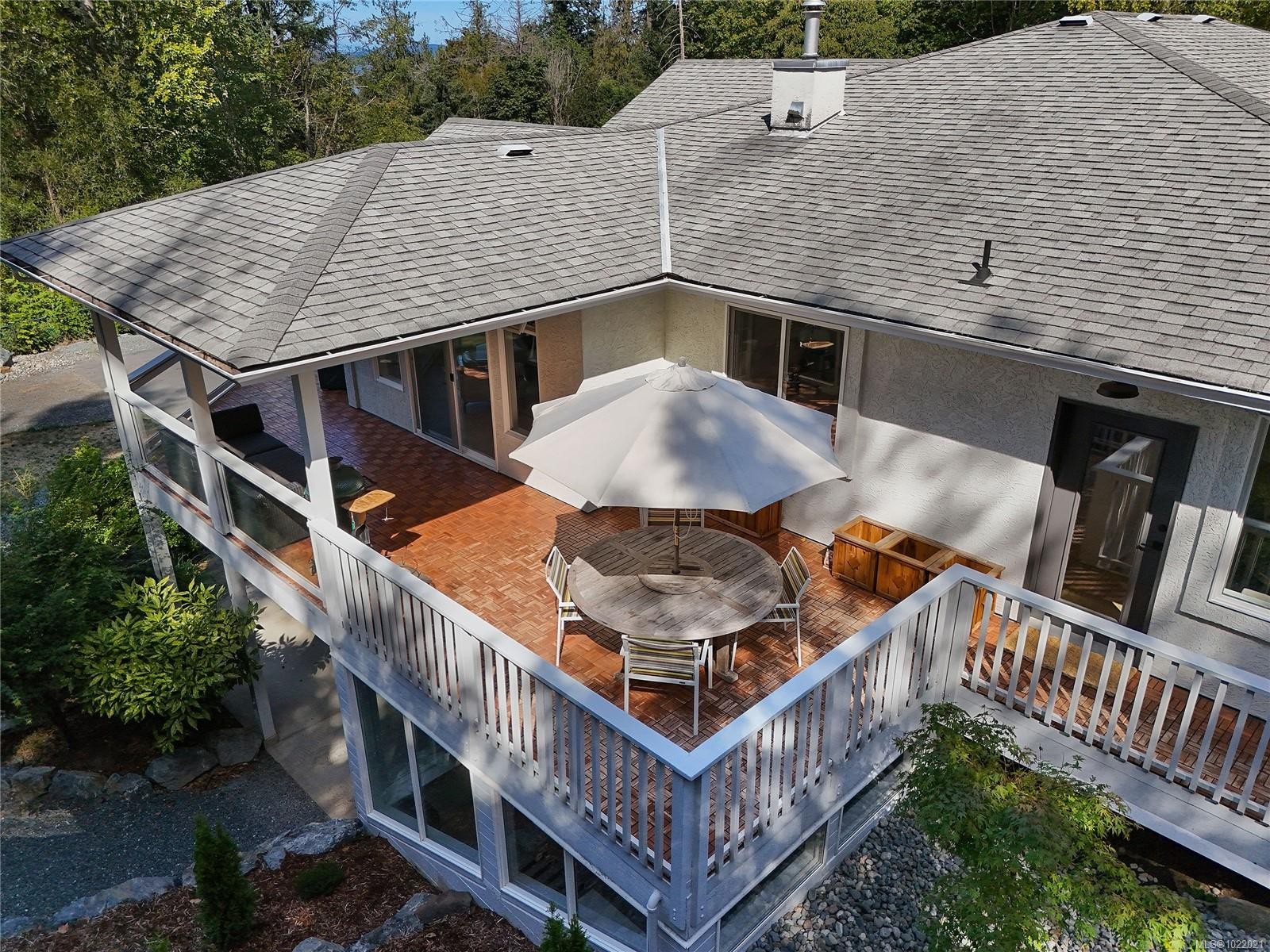 1238 Bluebell Pl, North Saanich, BC