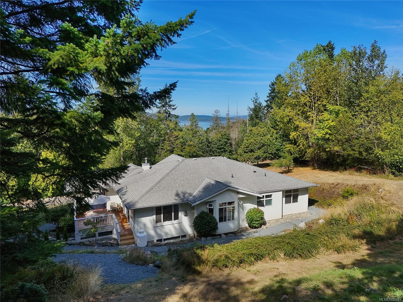 1238 Bluebell Pl, North Saanich, BC