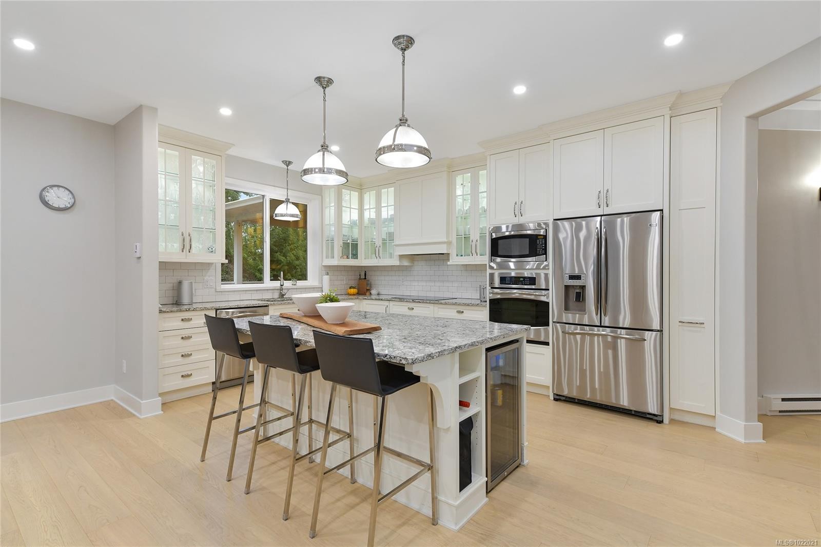 1238 Bluebell Pl, North Saanich, BC