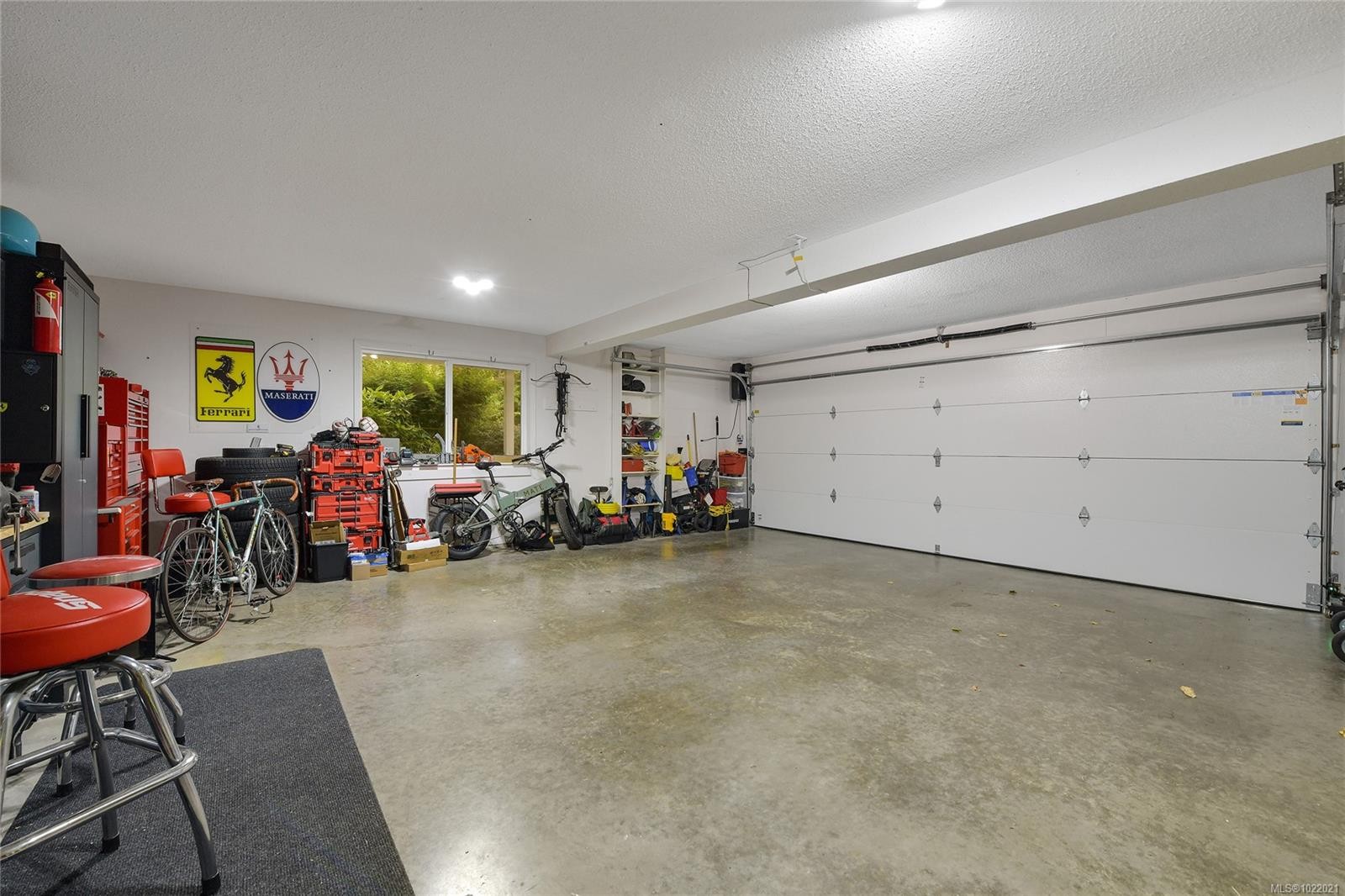 1238 Bluebell Pl, North Saanich, BC