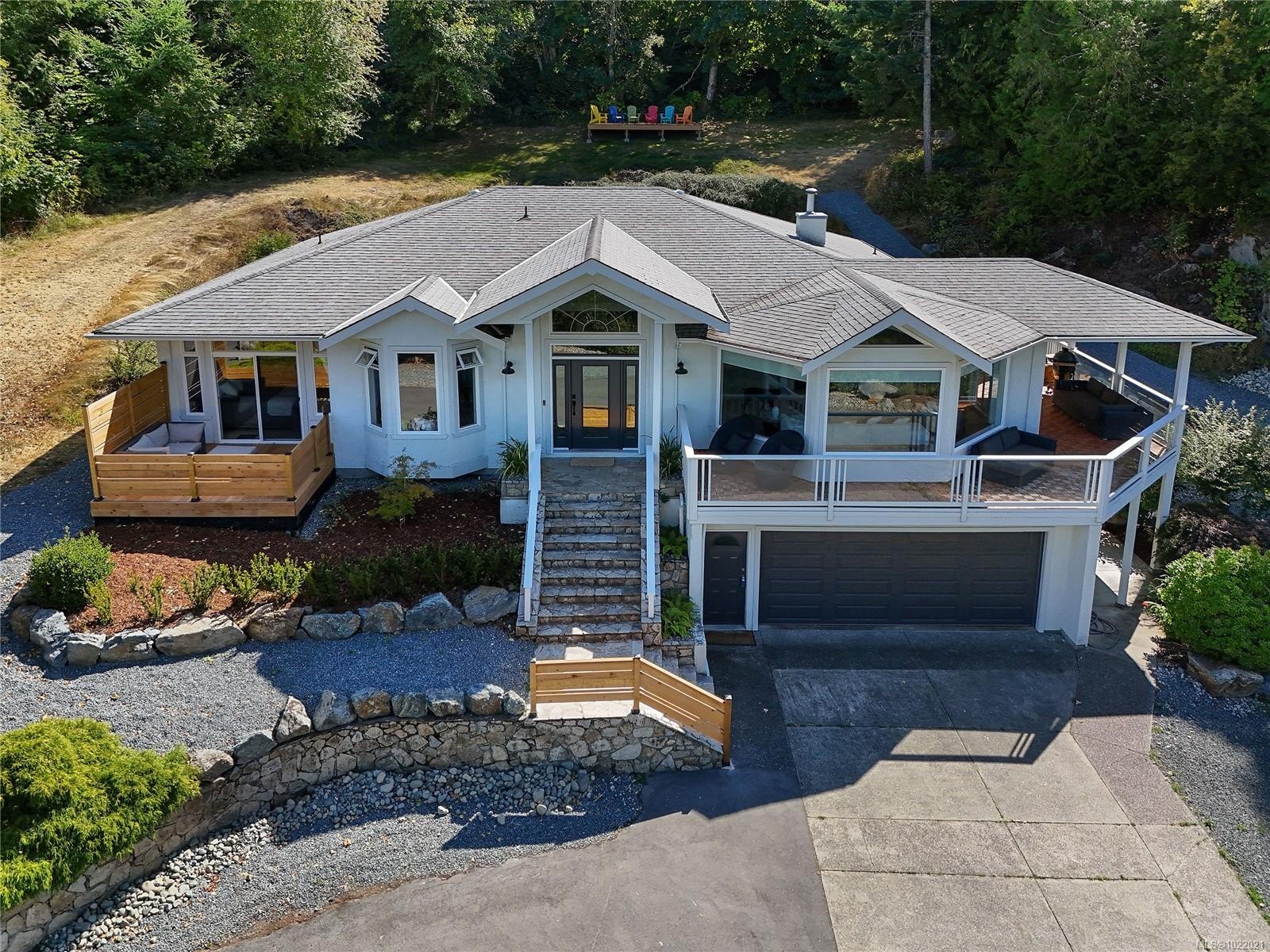 1238 Bluebell Pl, North Saanich, BC