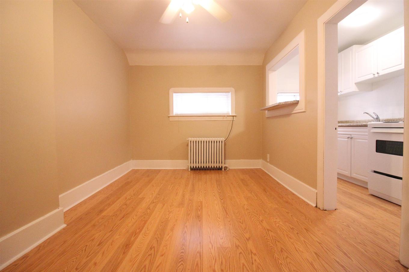 50 Ontario Street, Thunder Bay, ON - Indoor Photo Showing Other Room