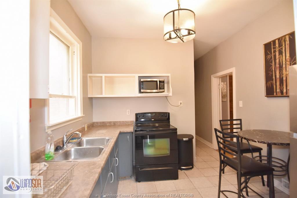 1453-1455 Wyandotte Street East, Windsor, ON