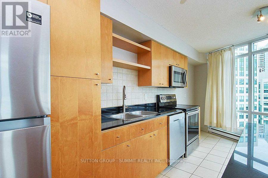 1003 - 361 Front Street, Toronto, ON - Indoor Photo Showing Kitchen With Double Sink