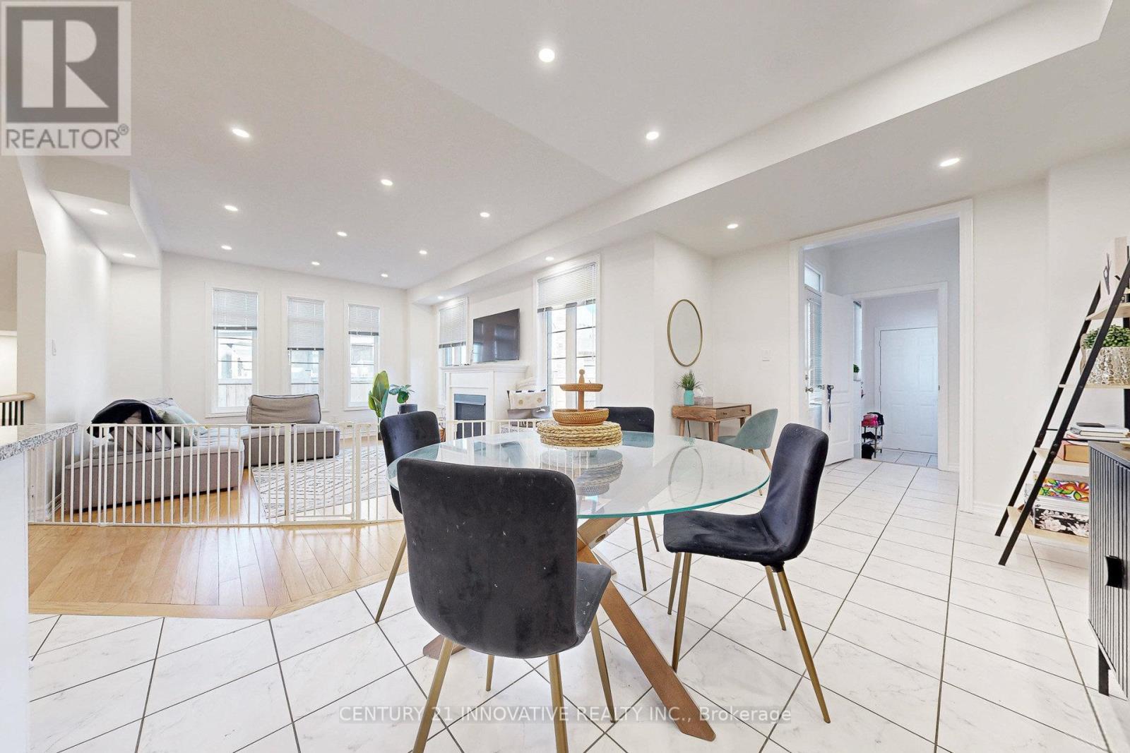 1173 Church Street N, Ajax, ON - Indoor Photo Showing Dining Room