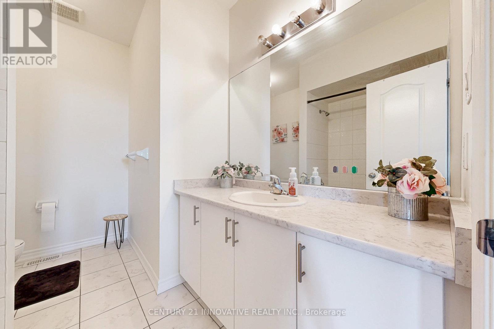 1173 Church Street N, Ajax, ON - Indoor Photo Showing Bathroom