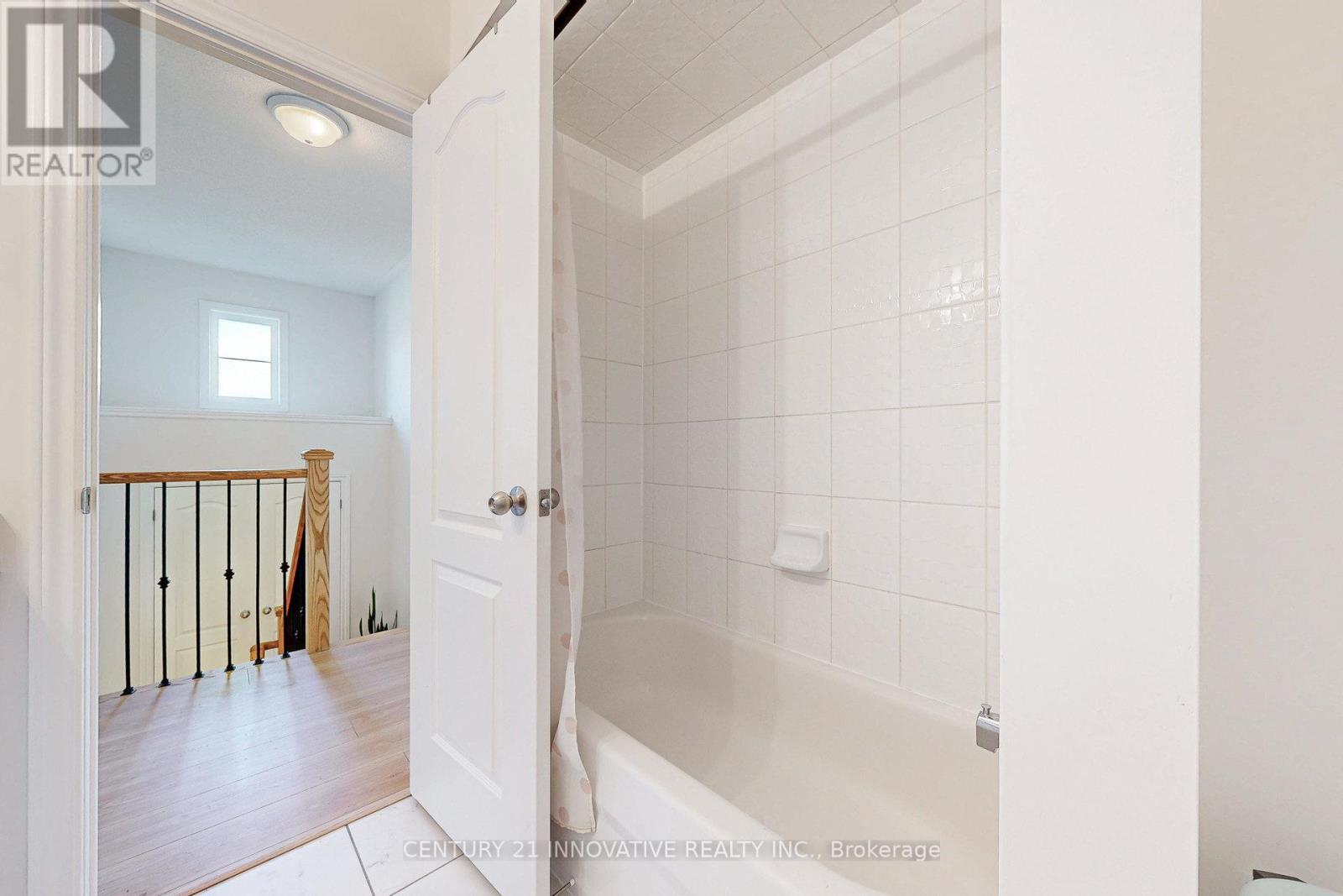 1173 Church Street N, Ajax, ON - Indoor Photo Showing Bathroom