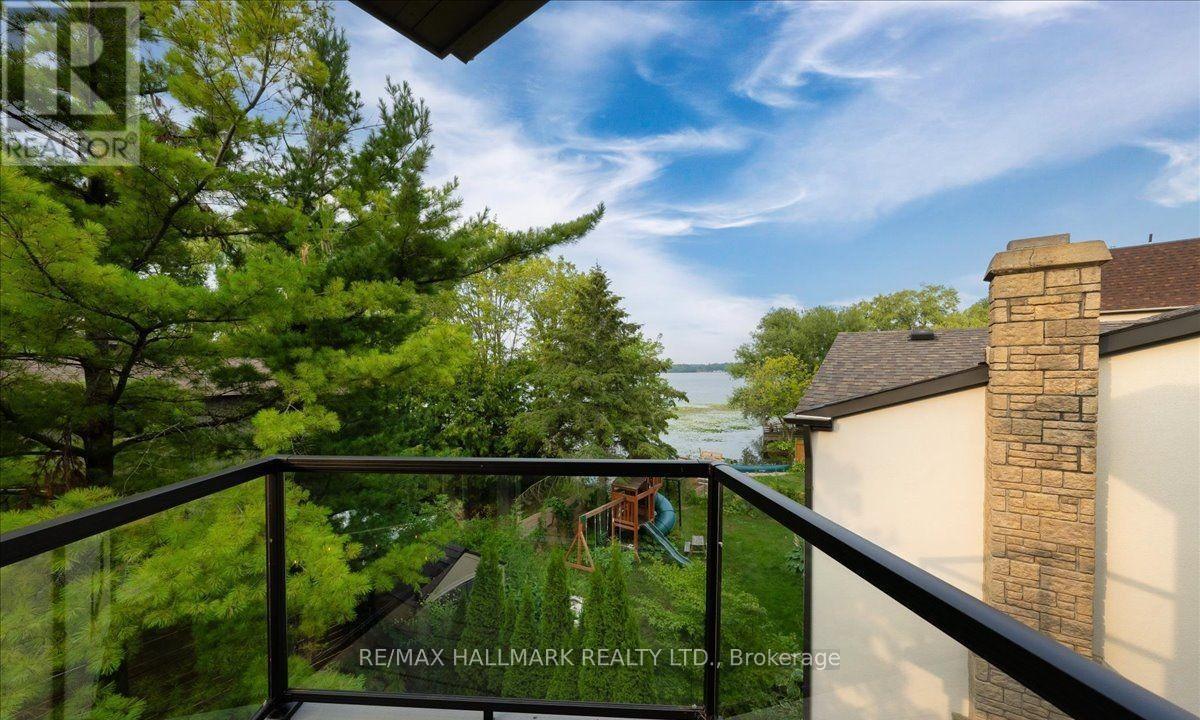 280 Douglas Road, Richmond Hill, ON - Outdoor With Balcony With View