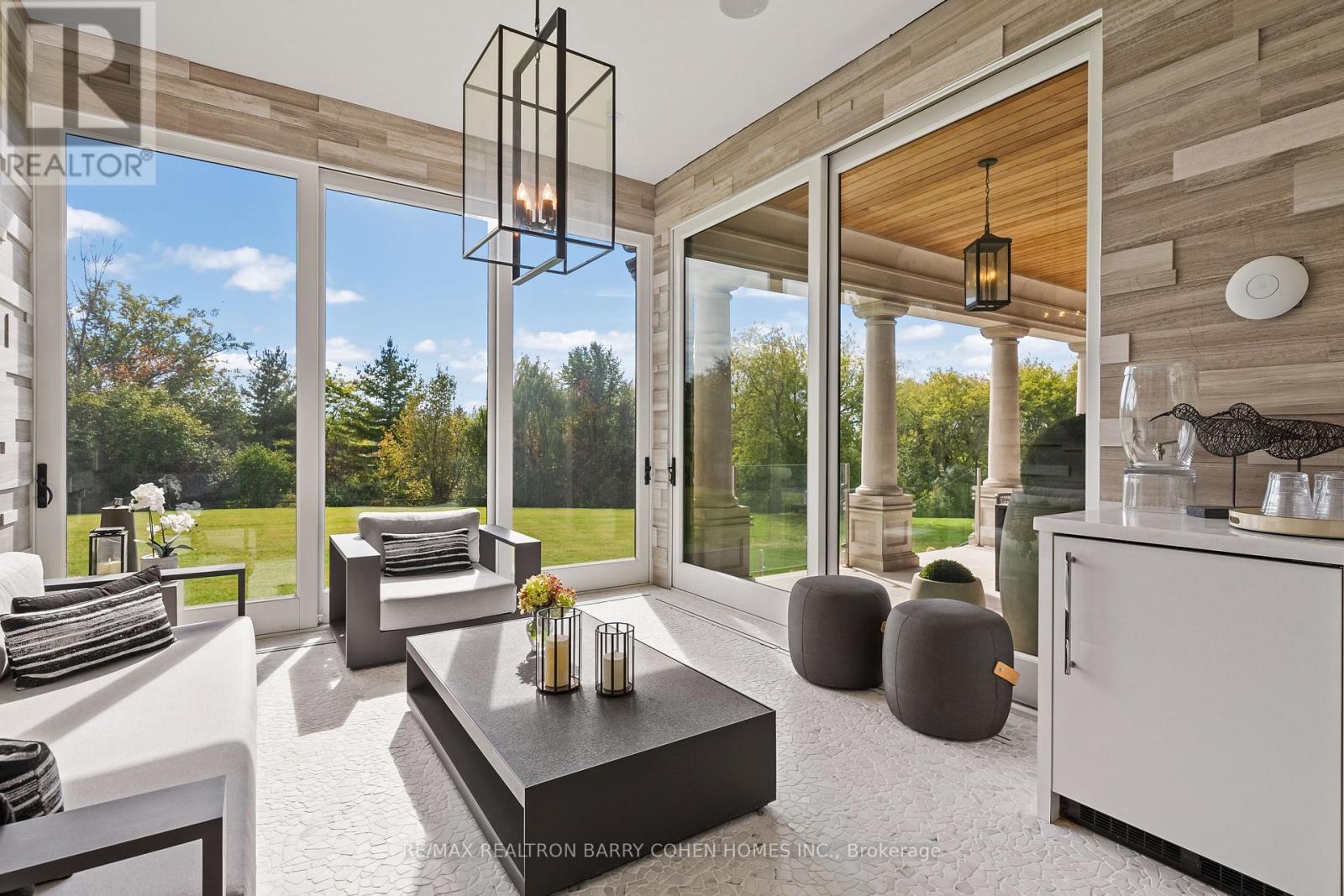 116 Eden Vale Drive, King, ON - With Exterior