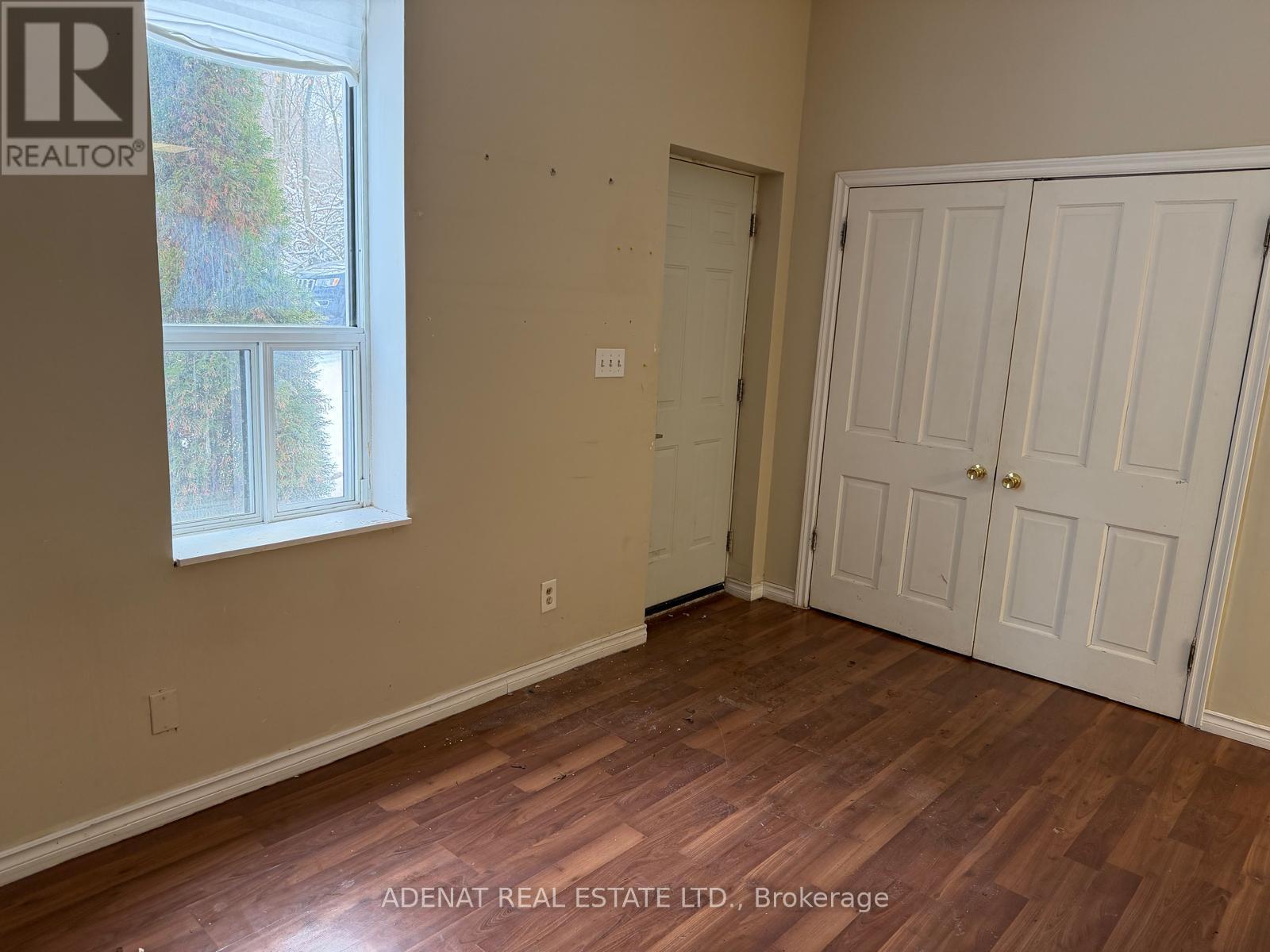 Main Fl - 19734 Airport Road, Caledon, ON - Indoor Photo Showing Other Room