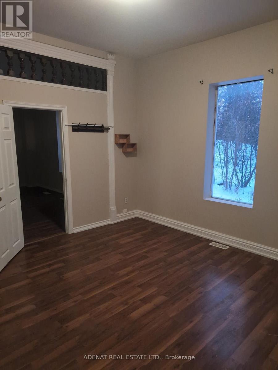 Main Fl - 19734 Airport Road, Caledon, ON - Indoor Photo Showing Other Room