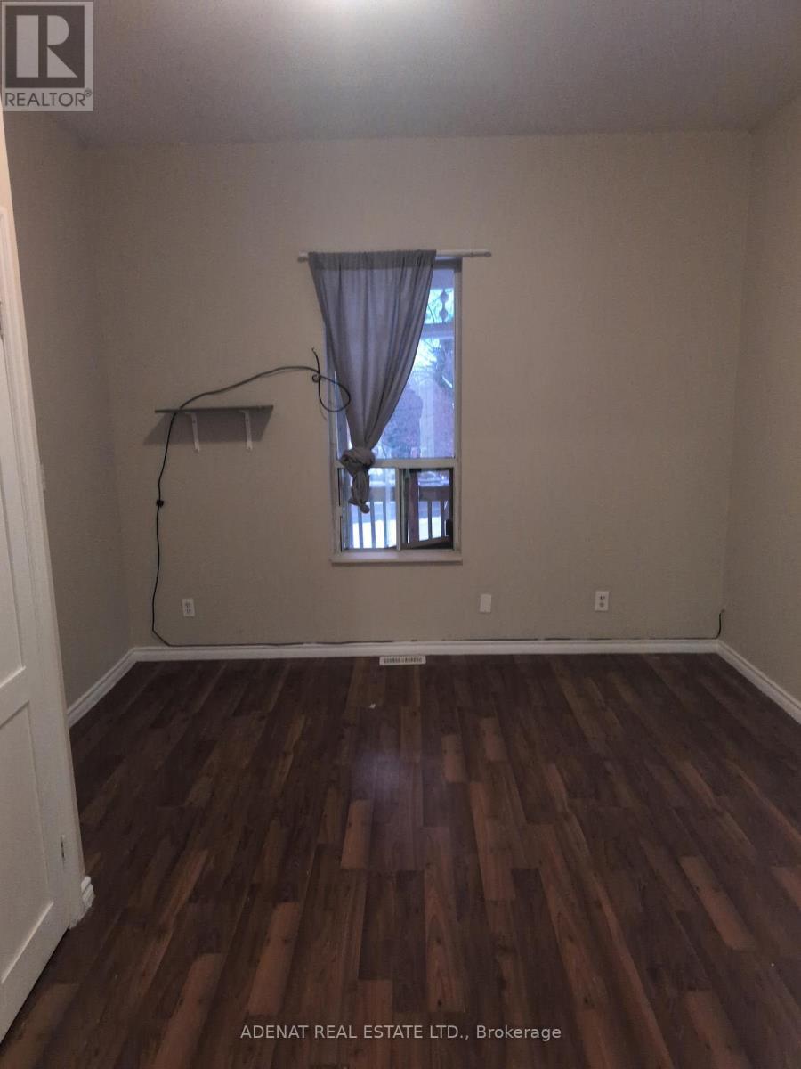 Main Fl - 19734 Airport Road, Caledon, ON - Indoor Photo Showing Other Room