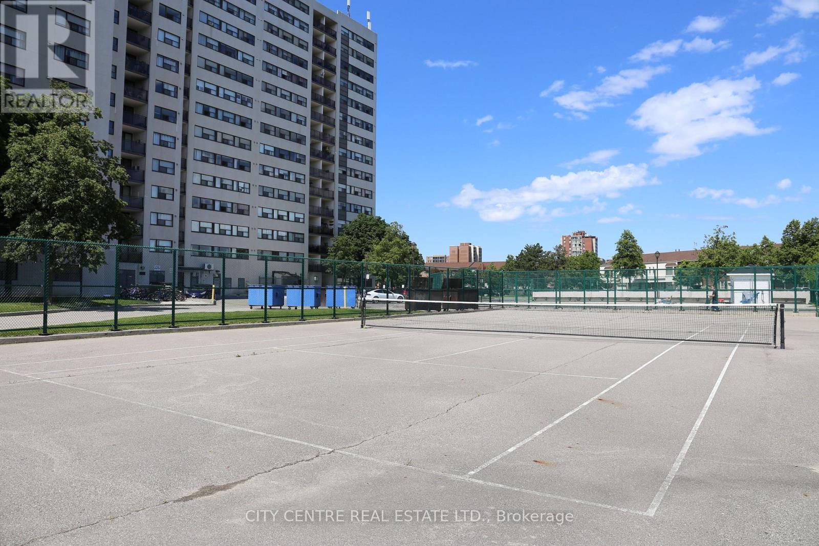 208 - 2900 Battleford Road, Mississauga, ON - Outdoor
