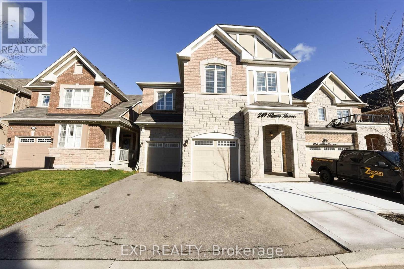 249 Hinton Terrace, Milton, ON - Outdoor With Facade