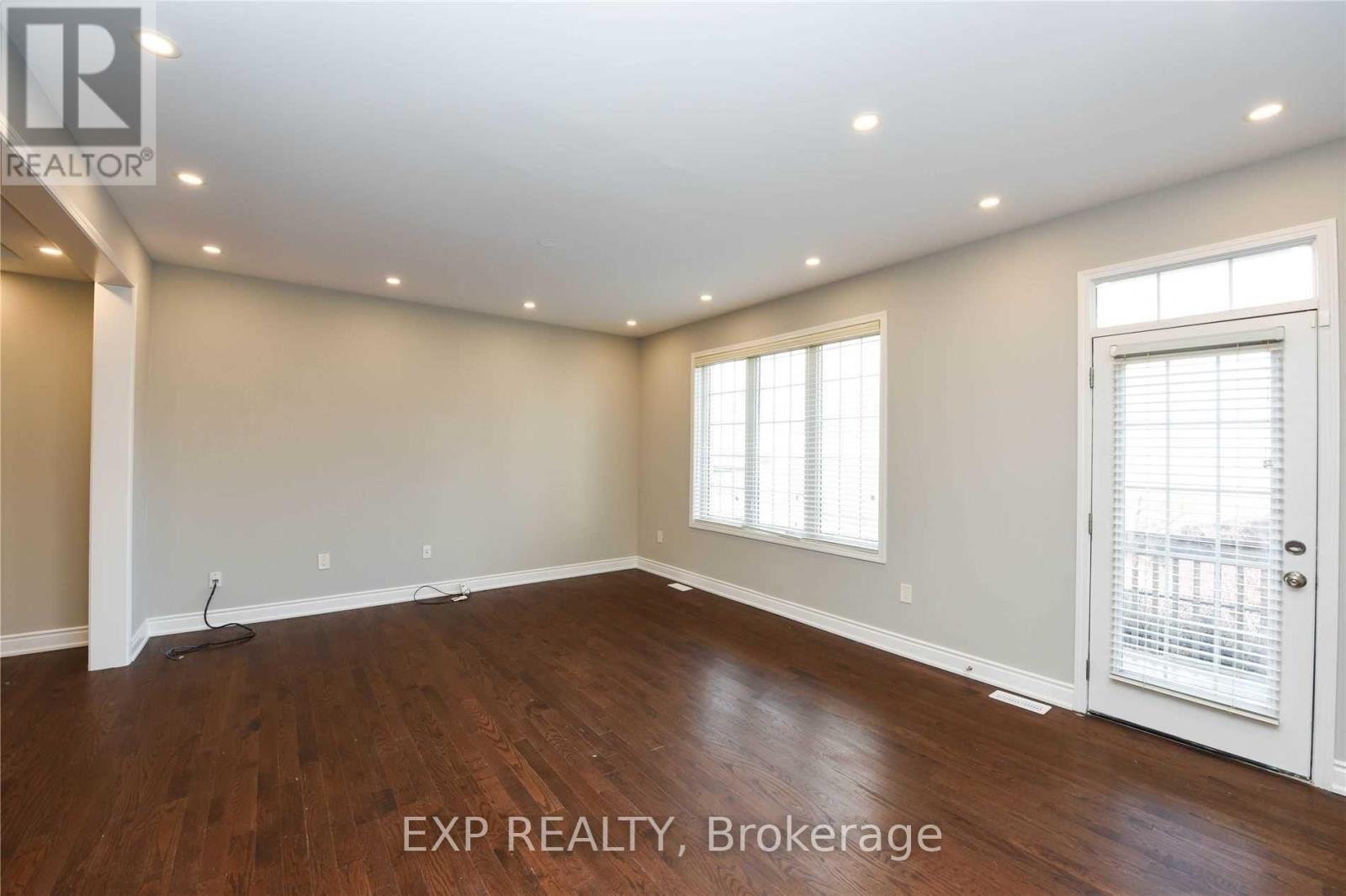 249 Hinton Terrace, Milton, ON - Indoor Photo Showing Other Room