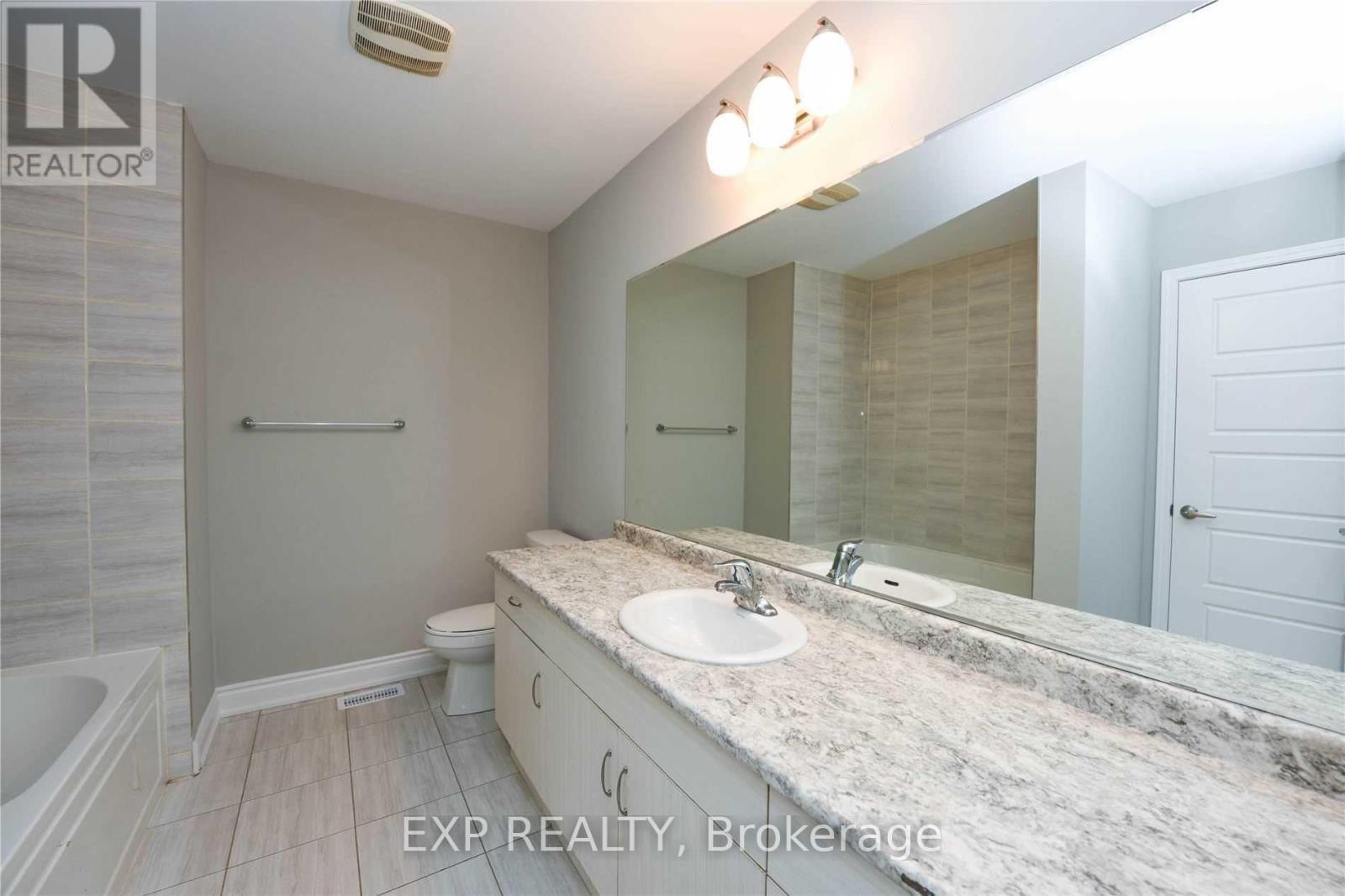 249 Hinton Terrace, Milton, ON - Indoor Photo Showing Bathroom
