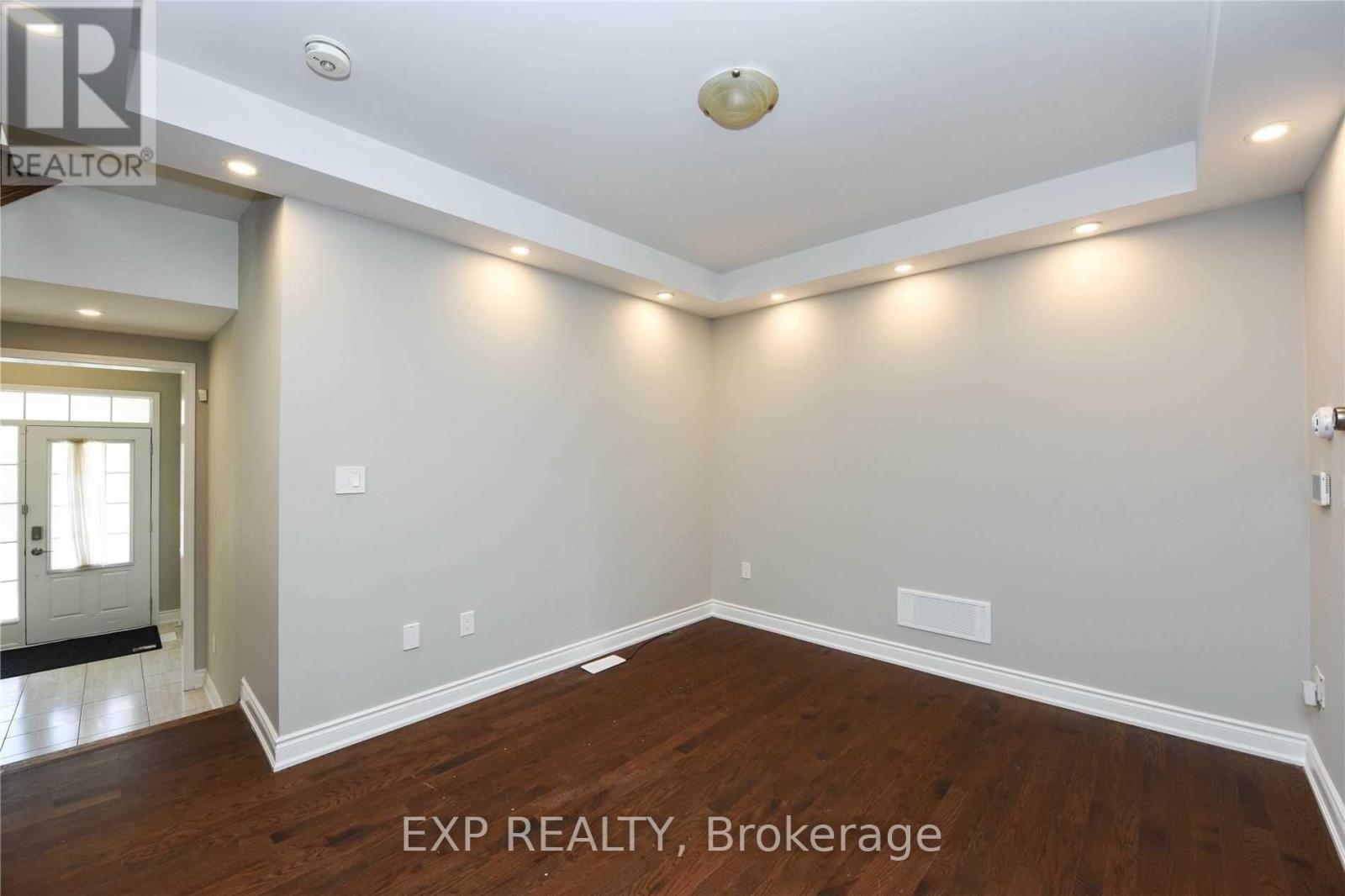 249 Hinton Terrace, Milton, ON - Indoor Photo Showing Other Room