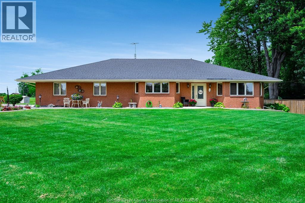 1462 County Rd 22, Lakeshore, ON - Outdoor