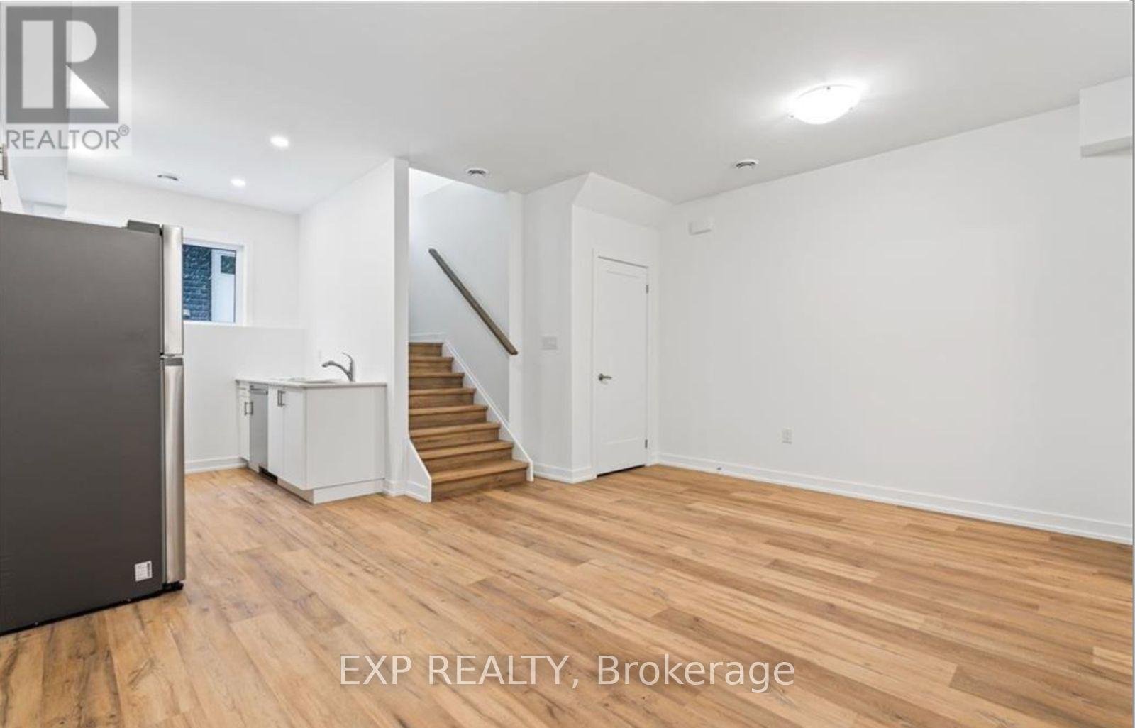 314 - 781 Clare Avenue, Welland, ON - Indoor Photo Showing Other Room