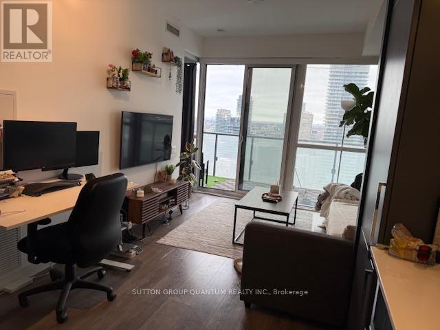 4705 - 15 Grenville Street W, Toronto, ON - Indoor Photo Showing Office