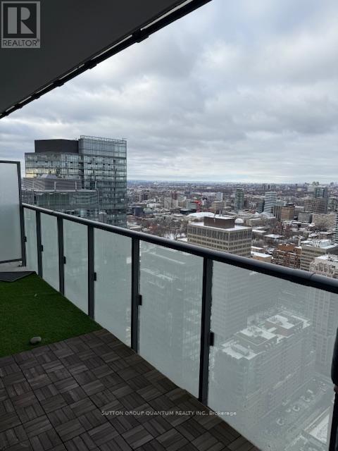 4705 - 15 Grenville Street W, Toronto, ON - Outdoor With View