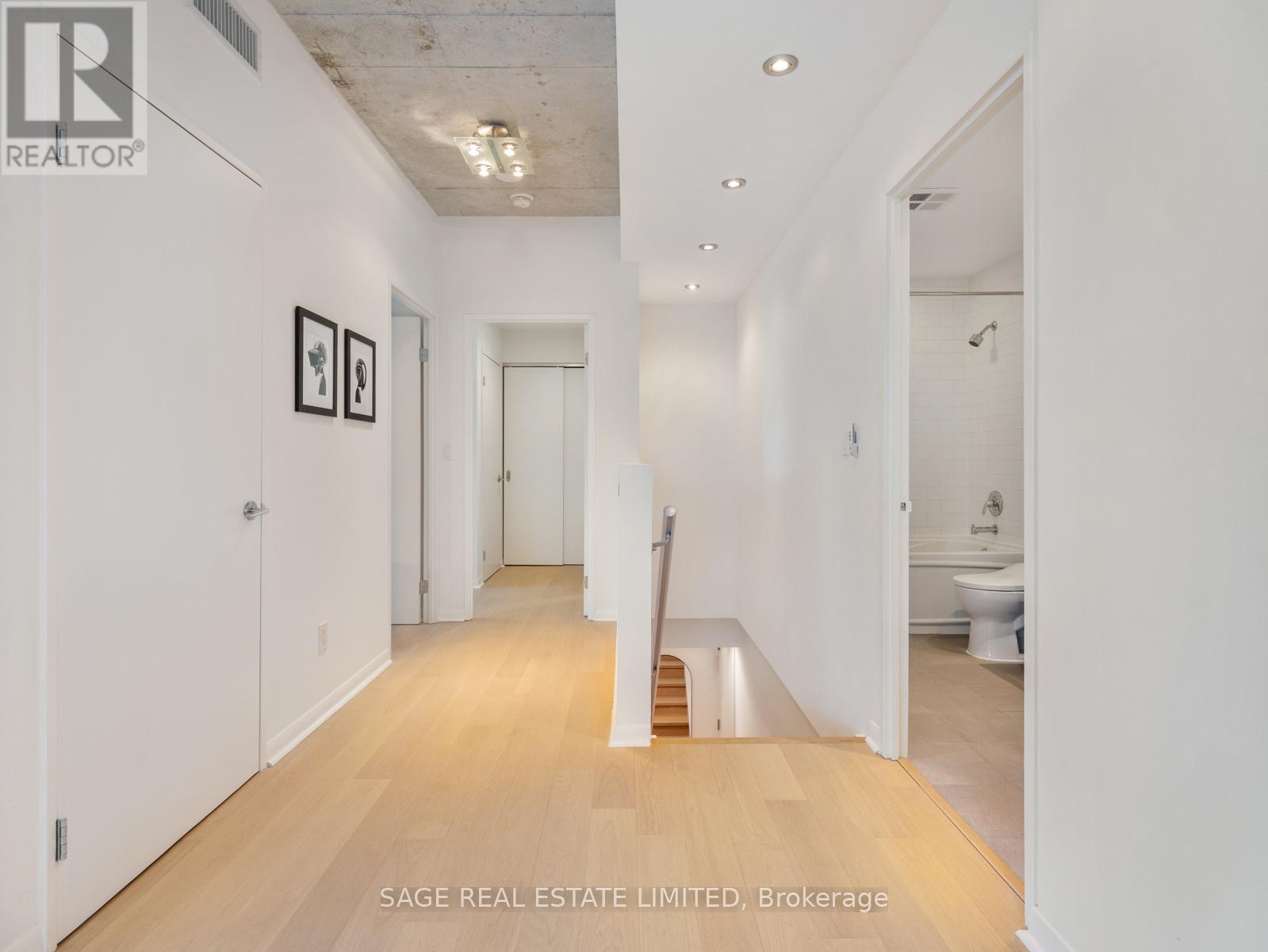 1204 - 333 Adelaide Street E, Toronto, ON - Indoor Photo Showing Other Room