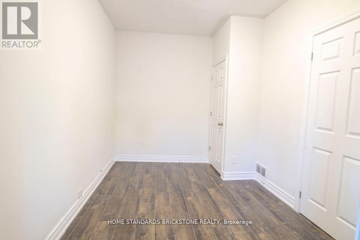 Main - 792 Pape Avenue, Toronto, ON - Indoor Photo Showing Other Room