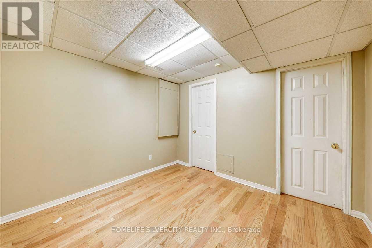 350-A Aylesworth Avenue, Toronto, ON - Indoor Photo Showing Other Room