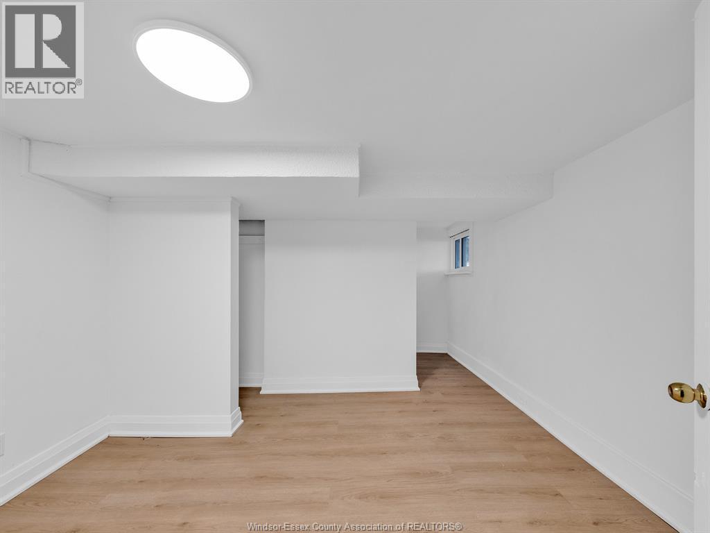 427 Indian, Windsor, ON - Indoor