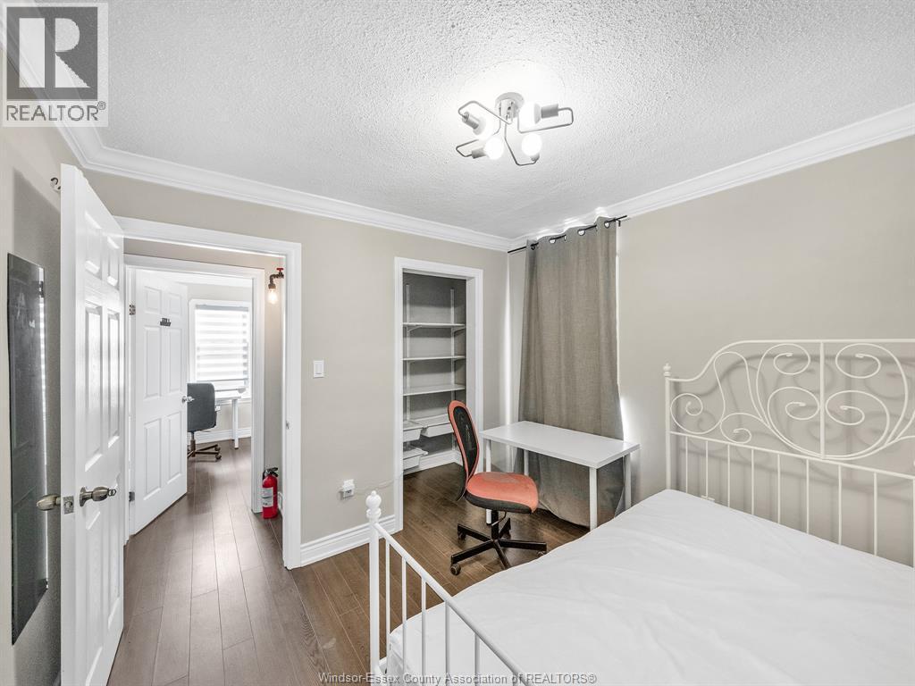 427 Indian, Windsor, ON - Indoor Photo Showing Bedroom