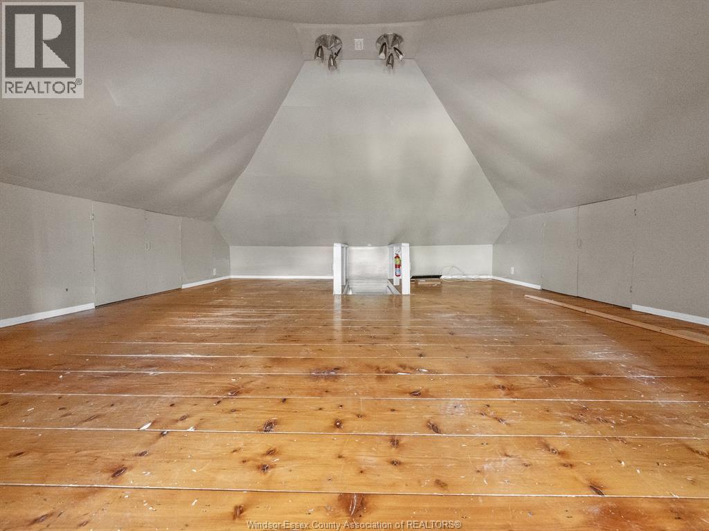 427 Indian, Windsor, ON - Indoor Photo Showing Other Room