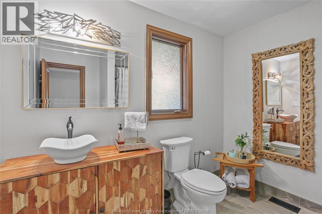 5938 Concession 5 North, Amherstburg, ON - Indoor Photo Showing Bathroom