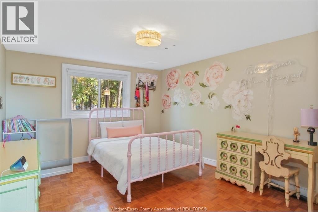 5938 Concession 5 North, Amherstburg, ON - Indoor Photo Showing Bedroom