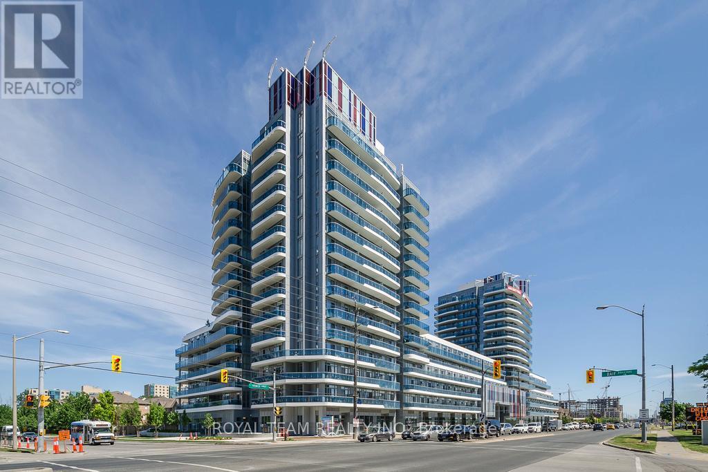 519 - 9471 Yonge Street, Richmond Hill, ON - Outdoor