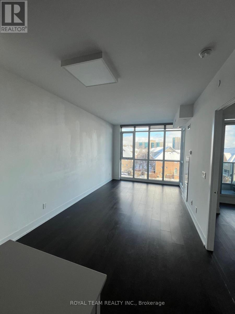 519 - 9471 Yonge Street, Richmond Hill, ON - Indoor Photo Showing Other Room