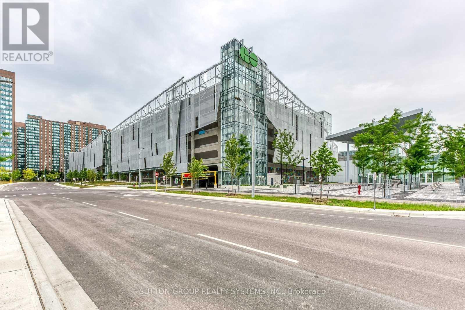 1805 - 135 Hillcrest Avenue, Mississauga, ON - Outdoor