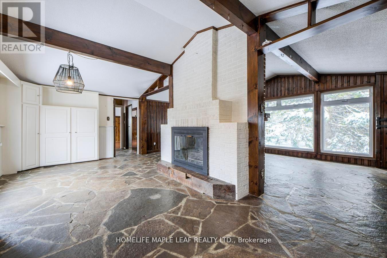 253048 9Th Line, Amaranth, ON - Indoor Photo Showing Other Room With Fireplace