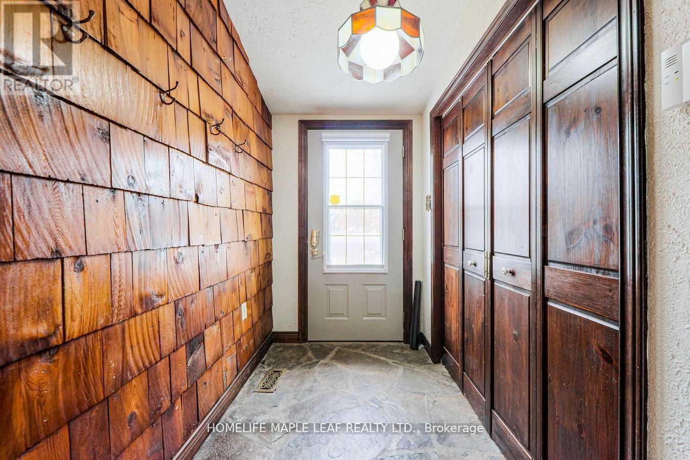253048 9Th Line, Amaranth, ON - Indoor Photo Showing Other Room