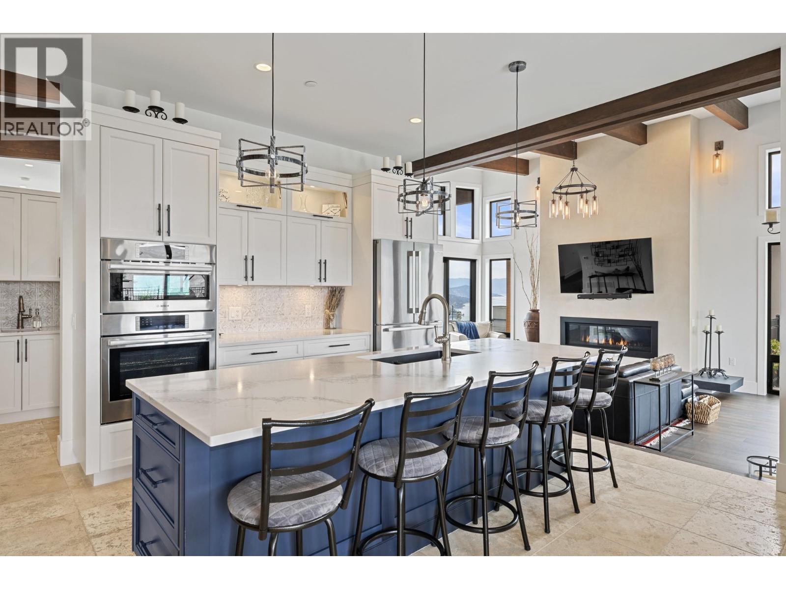 9532 Benchland Drive, Lake Country, BC - Indoor