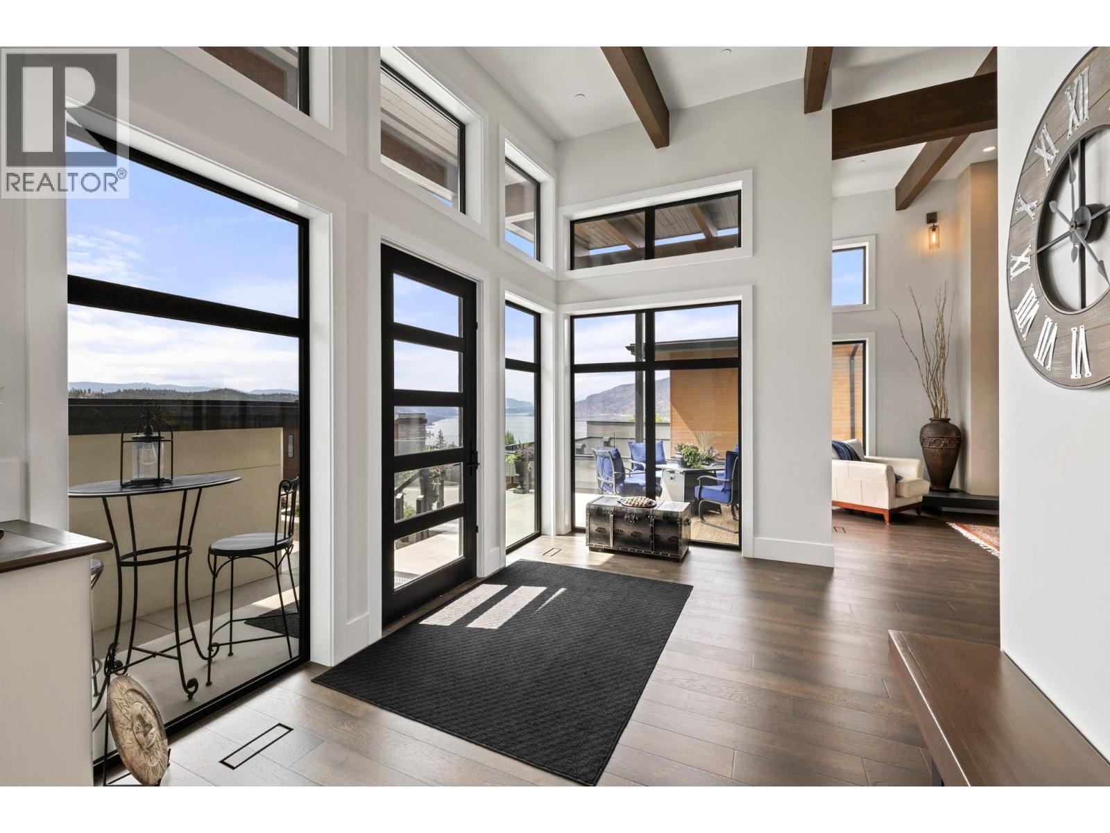 9532 Benchland Drive, Lake Country, BC - Indoor Photo Showing Other Room