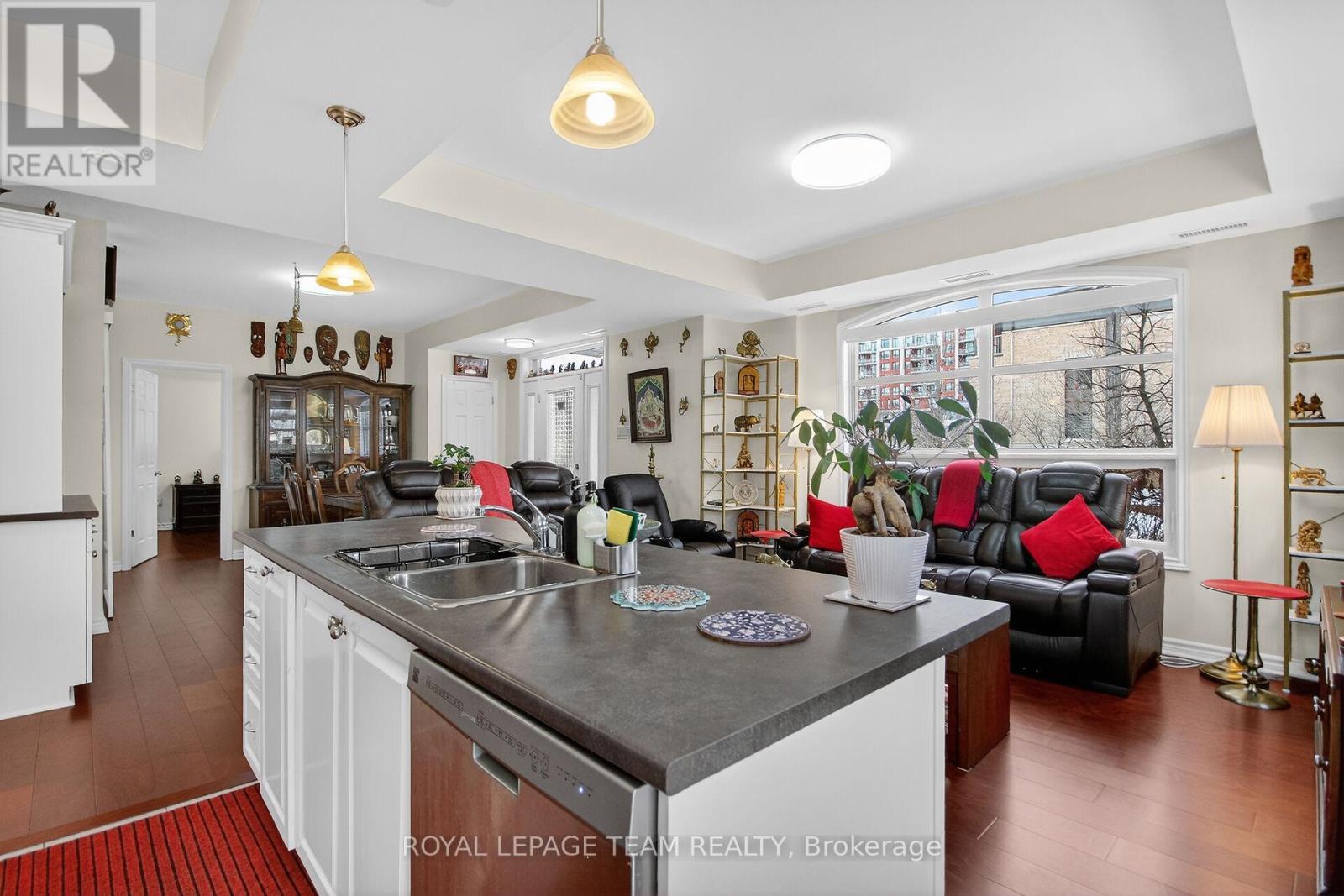 101 - 351 Bayrose Drive, Ottawa, ON