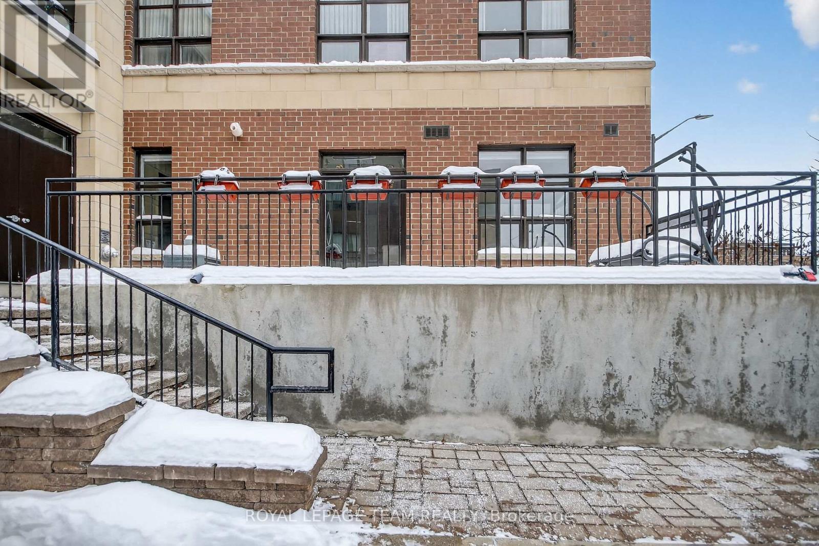 101 - 351 Bayrose Drive, Ottawa, ON