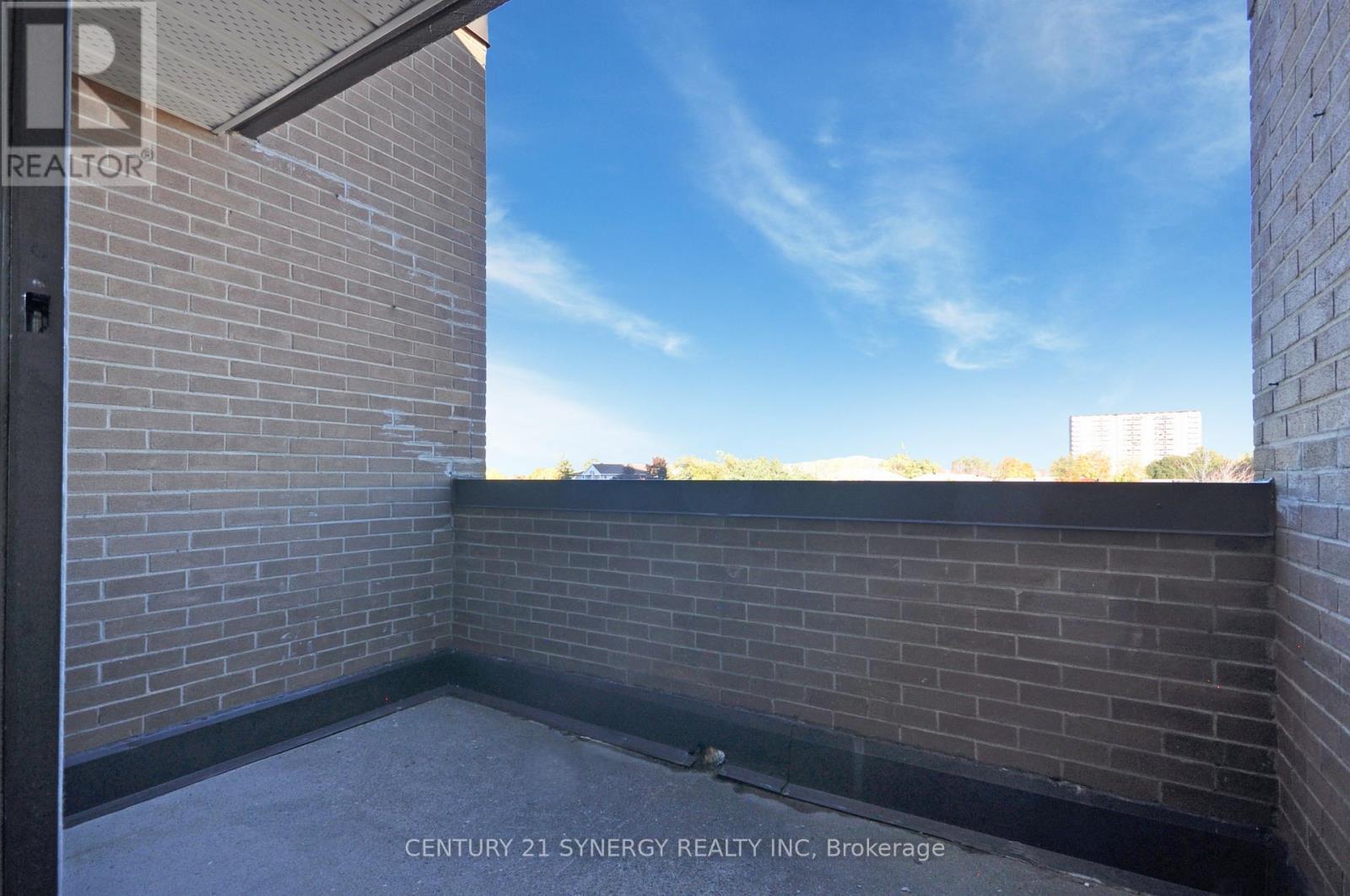 Balcony - 631 - 515 St Laurent Boulevard, Ottawa, ON - Outdoor