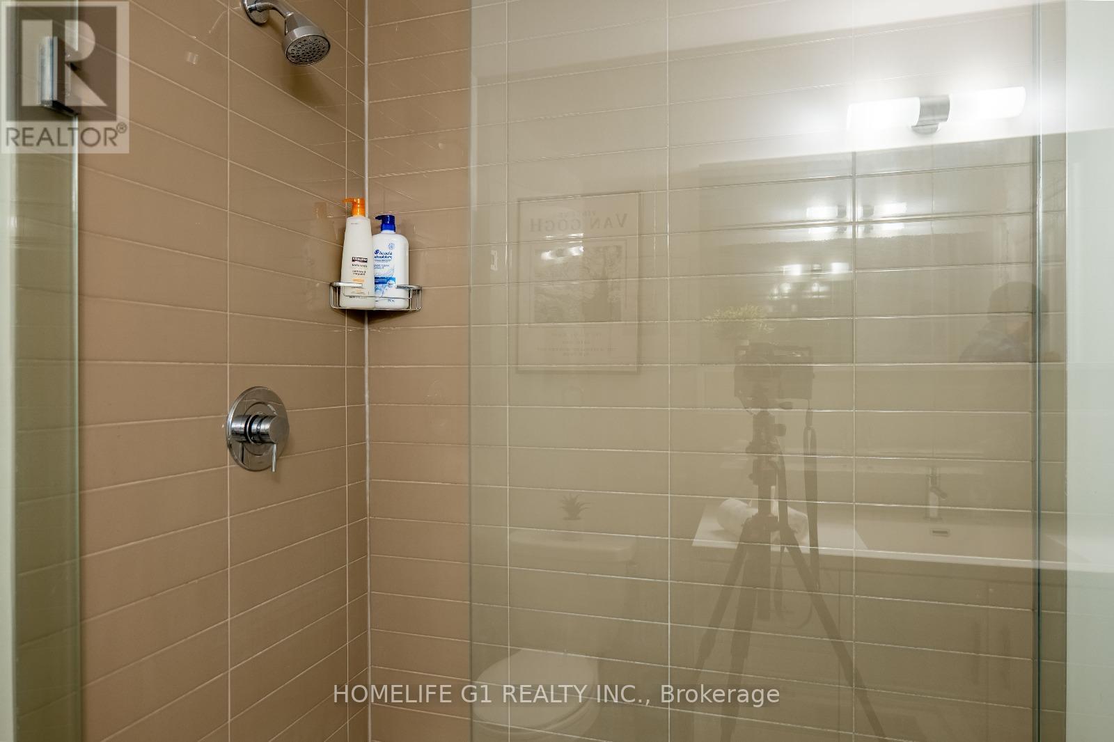 385 Threshing Mill Boulevard, Oakville, ON - Indoor Photo Showing Bathroom